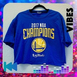 ✨SOLD✨Golden State Crop